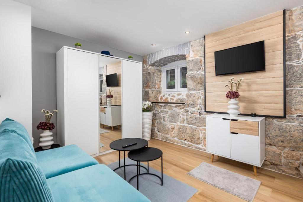 Apartman Barocco Lovran Exteriör bild